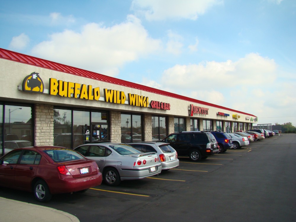 Buffalo Wild Wings Grill and Bar Restaurant